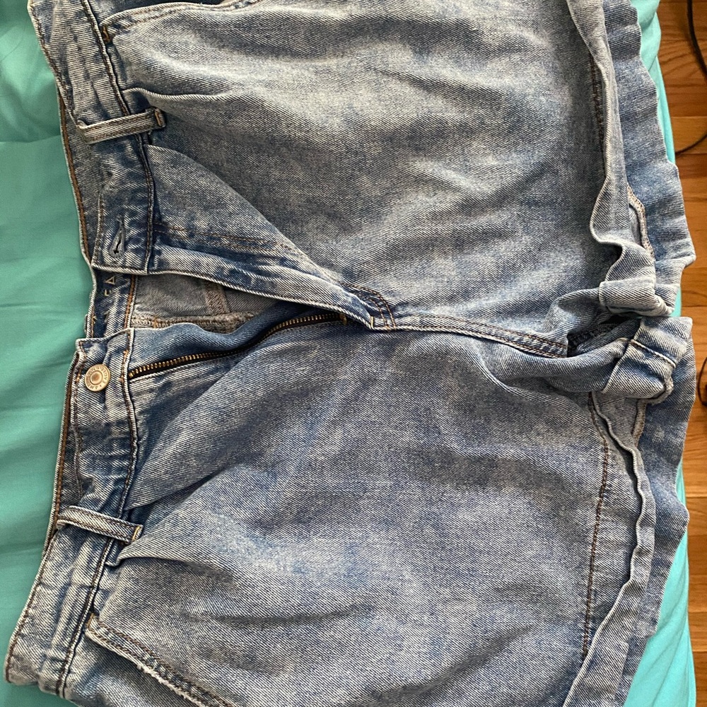 American Eagle Mom Shorts🤩🥳